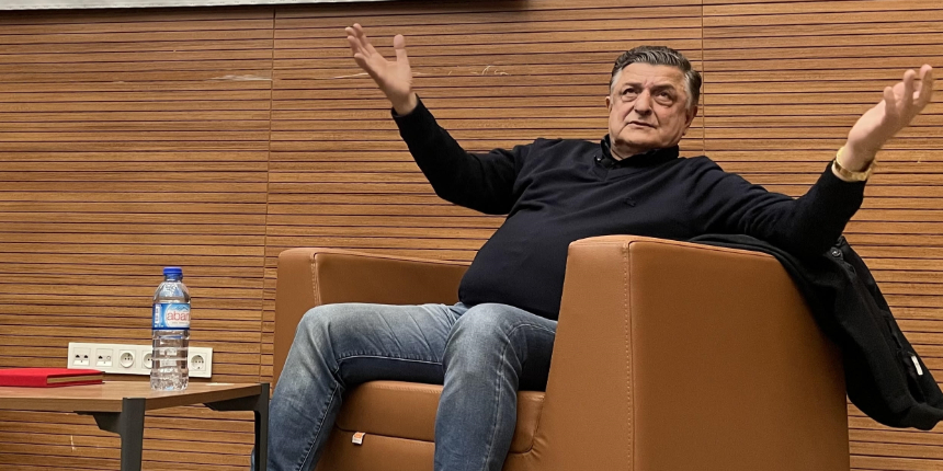 Yılmaz Vural Sakaryaspor'un başına geçiyor... İlk görüşme olumlu geçti