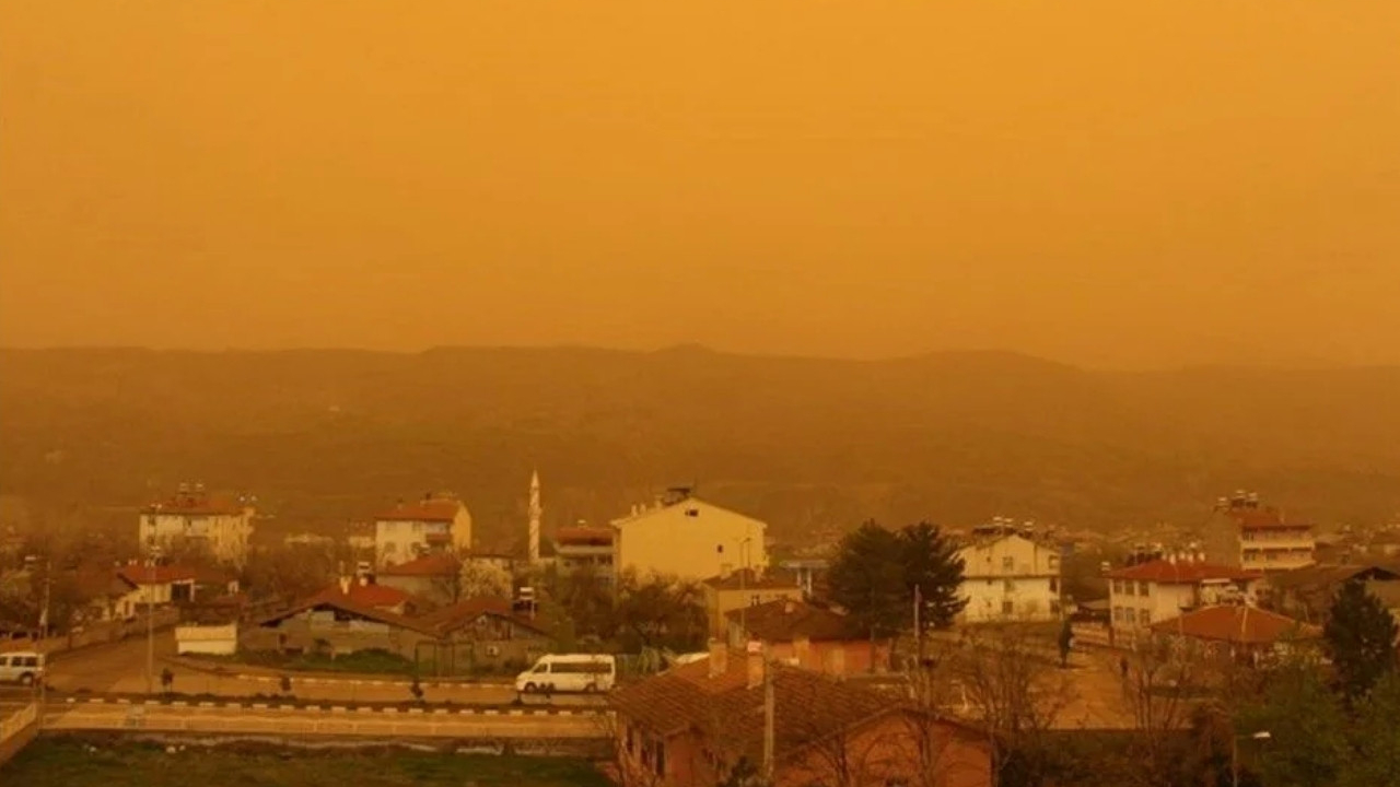 Meteoroloji il il sıralayıp uyardı: Bugün Afrika'dan çöl tozu geliyor! Sakın pencereleri açmayın...