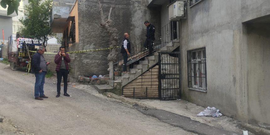 Annesini sokak ortasında tabancayla öldürdü! Savunması 'pes' dedirdi