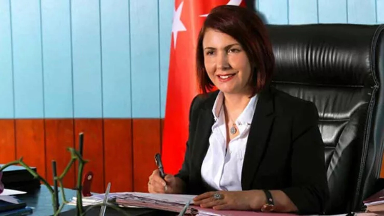 İstanbul merkezli beş ilde 'ihale' operasyonu: CHP'li eski belediye başkanı Handan Toprak dahil 21 kişi gözaltına alındı!