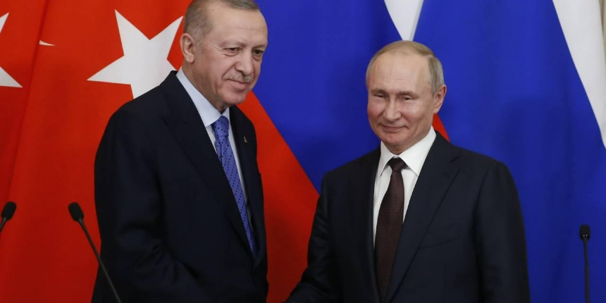 Cumhurbaşkanı Erdoğan'dan Putin'e Zelenskiy ile zirve çağrısı!