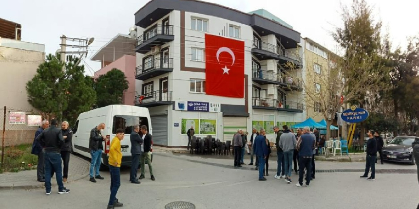 Şehidin İzmir'deki baba ocağına acı haber verildi