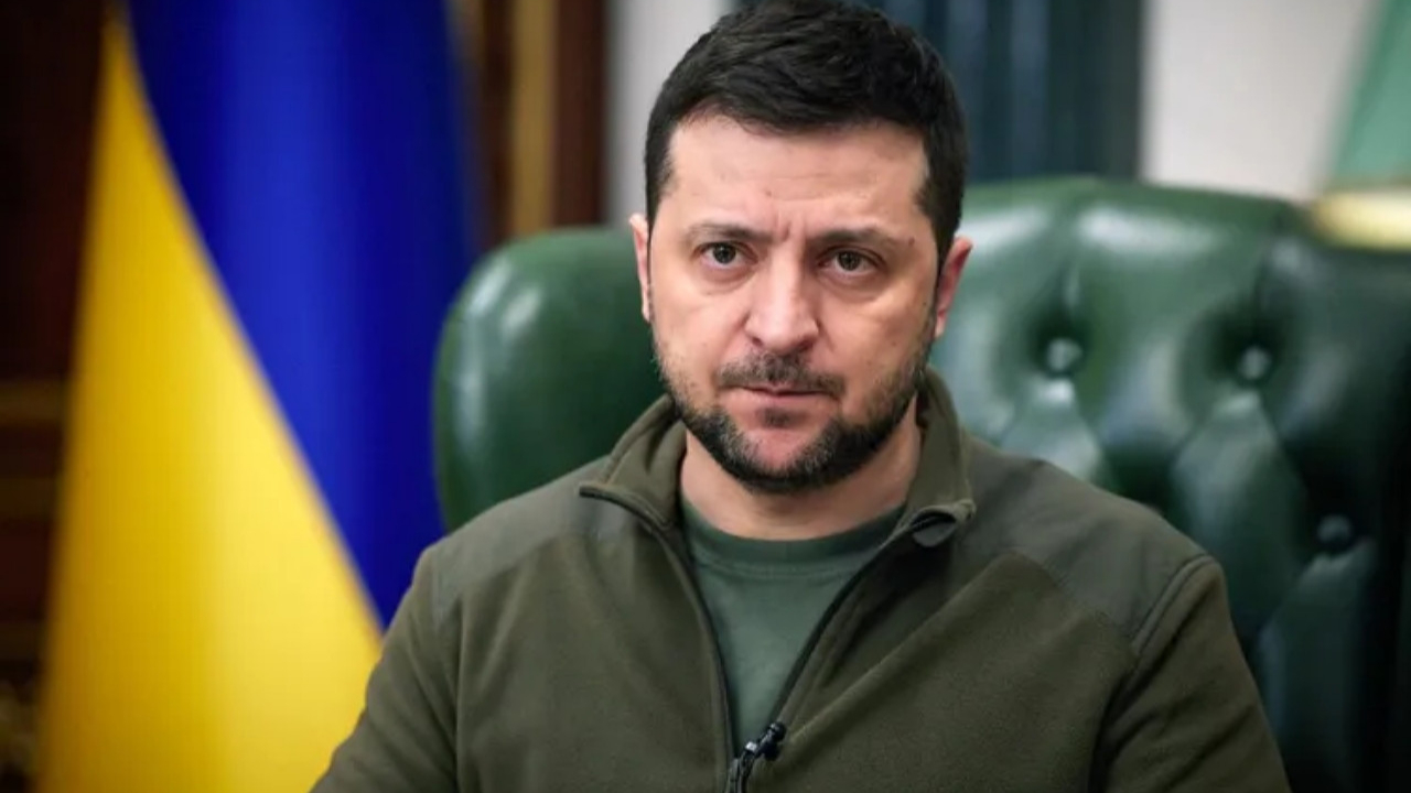 Zelensky'den çarpıcı iddia: Rusya çekilirken ölülerin bedenlerine bile mayın koyuyor!