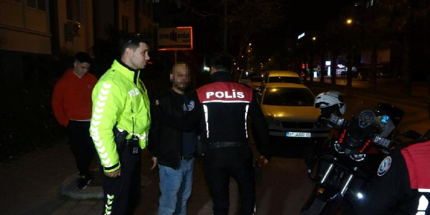 Polisten kaçan alkollü sürücüden akılalmaz savunma!