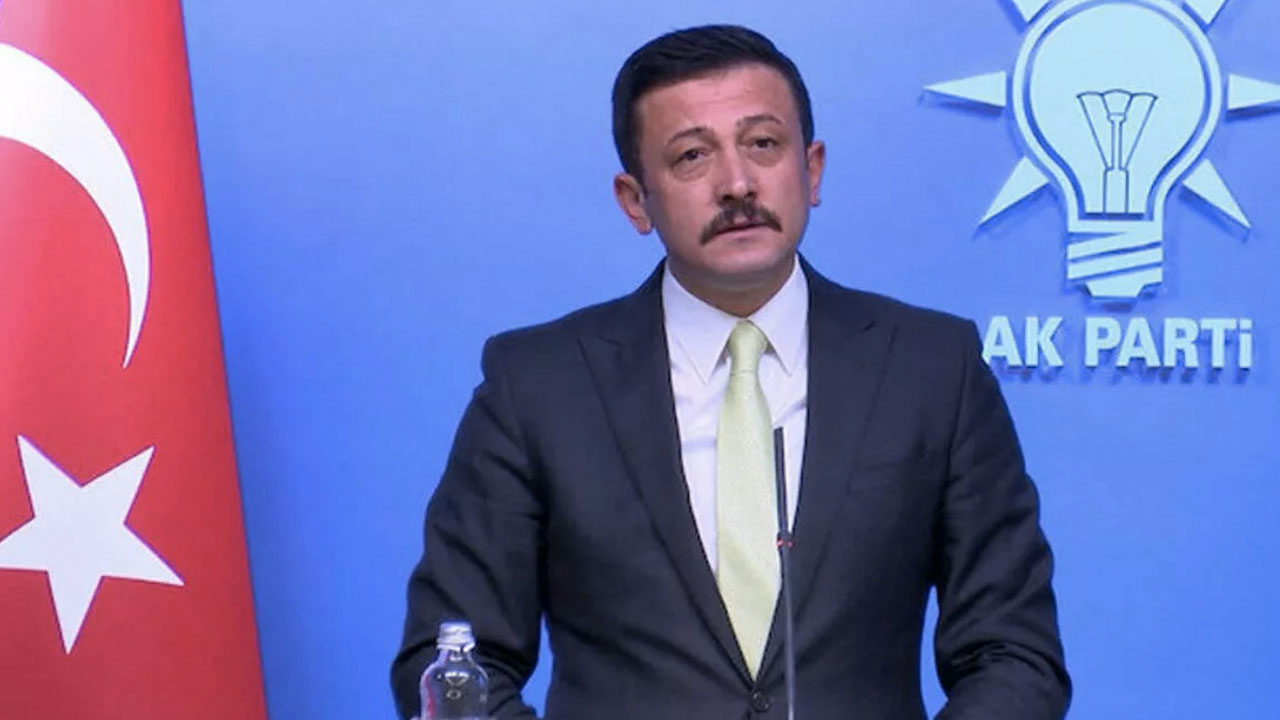 AK Partili Hamza Dağ'dan muhalefete 'Tuvalet terliği' tepkisi: Nasıl çirkin baktıkları ortaya çıktı