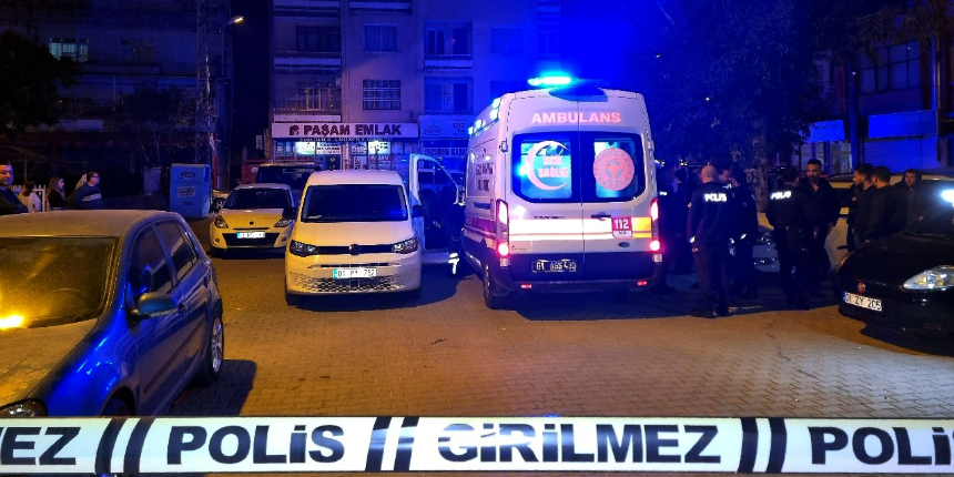 Sokak ortasında silahlı çatışma: Ölü ve yaralılar var!