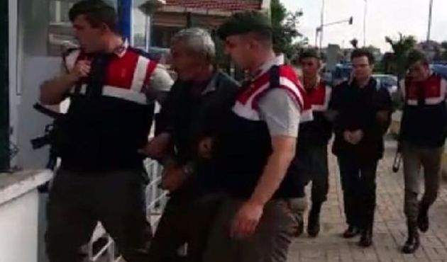 Babasıyla birlikte Yunanistan'a kaçarken yakalandı!