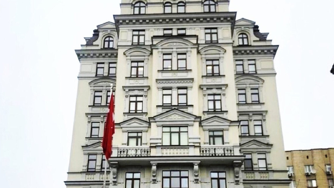 Türkiye'nin Kiev Büyükelçiliği yeniden Kiev'e taşındı