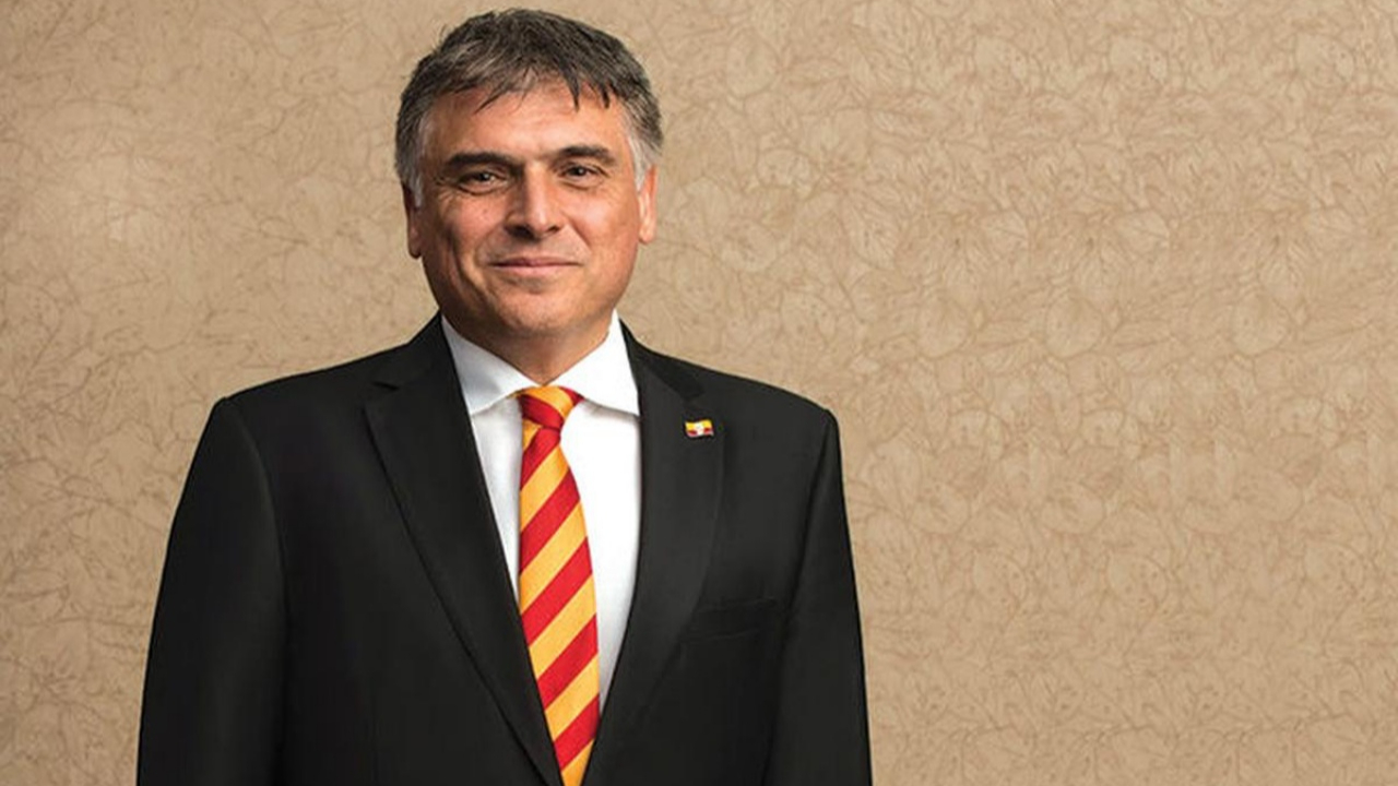 Ali Fatinoğlu aday olmayacağını açıkladı... Galatasaray'da başkanlık yarışı...