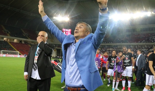Beşiktaş'ta Şenol Güneş için karar verildi!