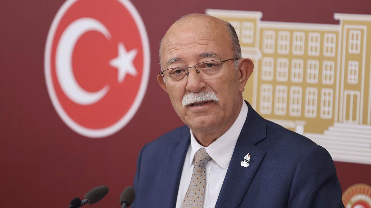 İsmail Koncuk, Zafer Partisi'nden istifa etti