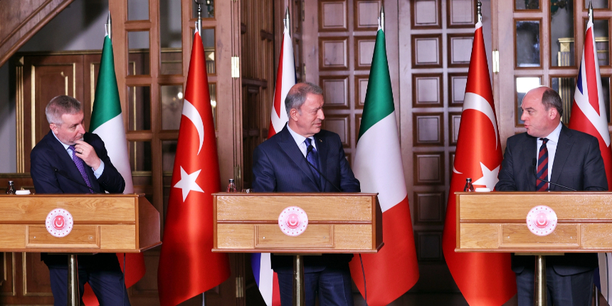 Üçlü Savunma Bakanları Toplantısı: Türkiye'ye teşekkür etmek istiyorum