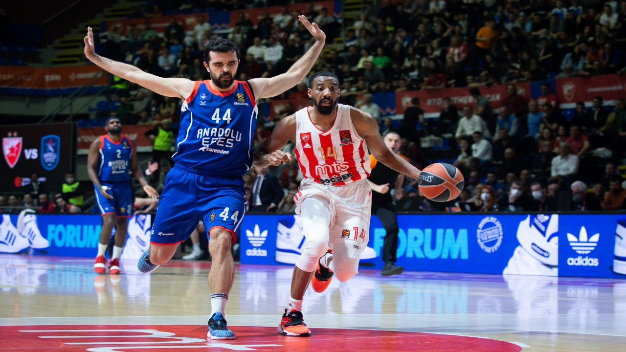 ÖZET | Anadolu Efes, Kızılyıldız'a mağlup oldu | 93-85