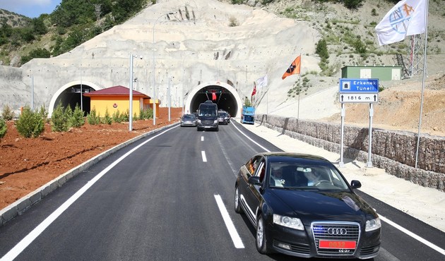 Erkenek Tüneli hizmete girdi...