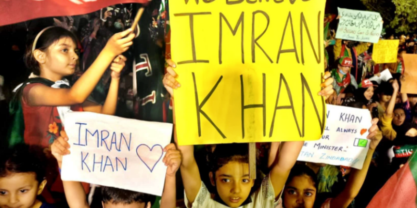 'Özgürlük mücadelesi' başladı: Pakistan'ın her yerinde halk sokakta!