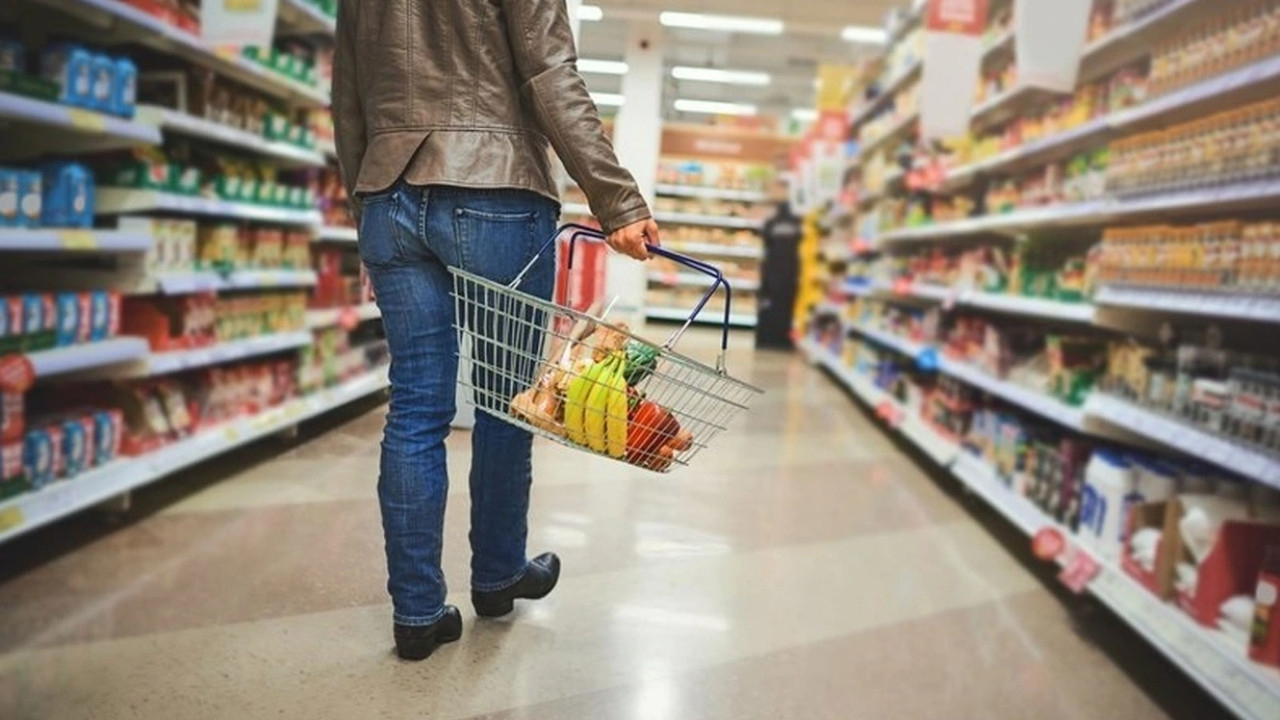 Zincir marketlerin indirim oyununa ceza!