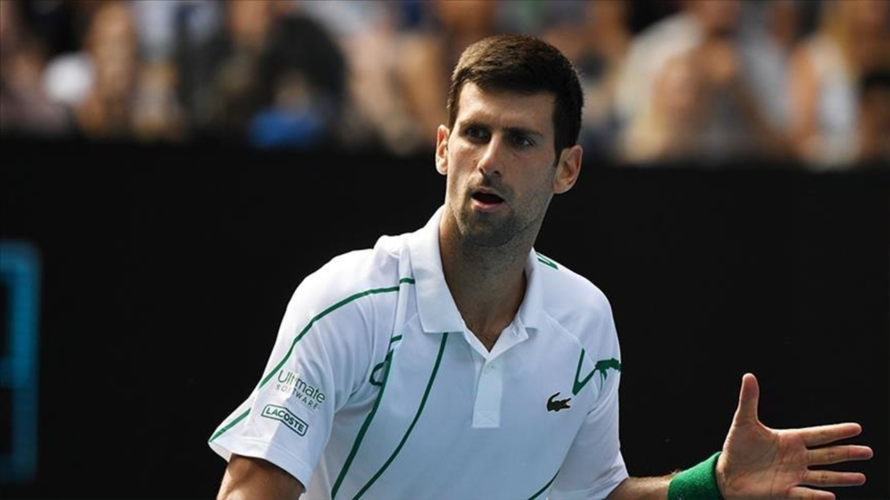 Djokovic kortlara mağlubiyetle döndü