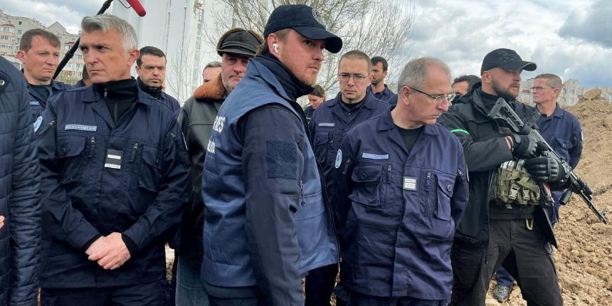 Fransa Ukrayna'ya 'özel ekip' gönderdi!