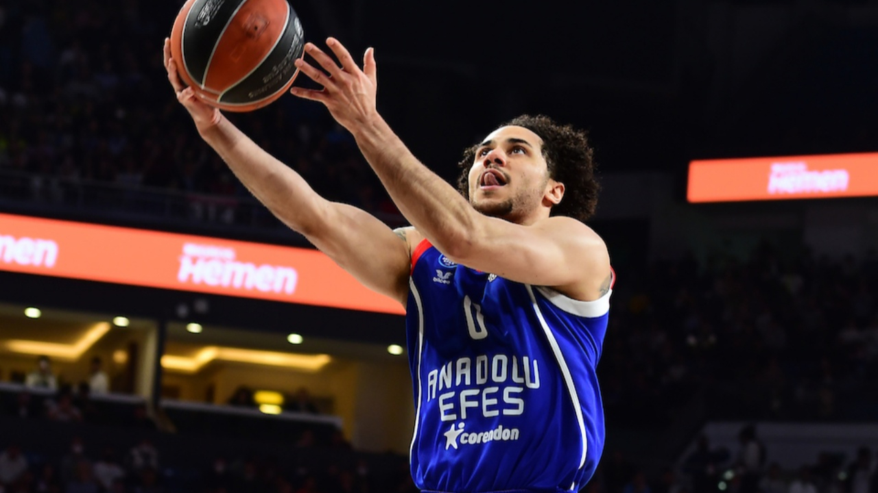 Euroleague 2021-2022 sezonu play-off eşleşmeleri belli oldu... Efes'in rakibi Milano