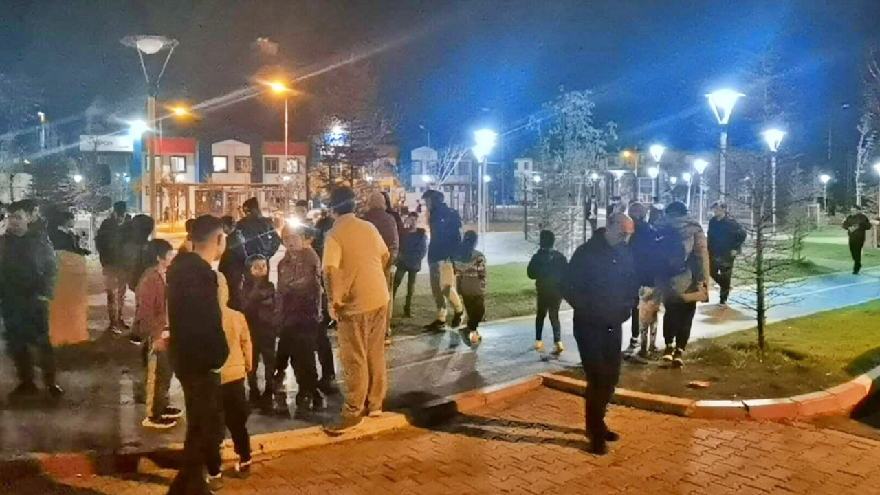 Parkta tartıştığı çocuğu bıçakladı ve kayıplara karıştı!