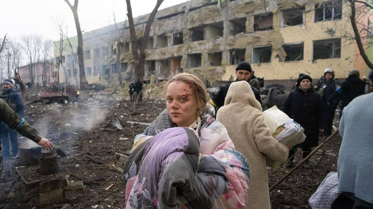 Rusya, Ukrayna'da 324 hastaneyi vurdu