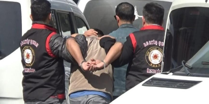 İzmir'de eski karısını boğarak öldüren zanlı tutuklandı