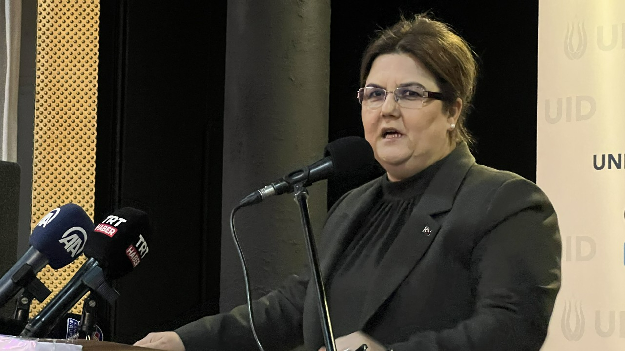Bakan Yanık'tan Almanya'daki Türklere çağrı: Koruyucu aile olun
