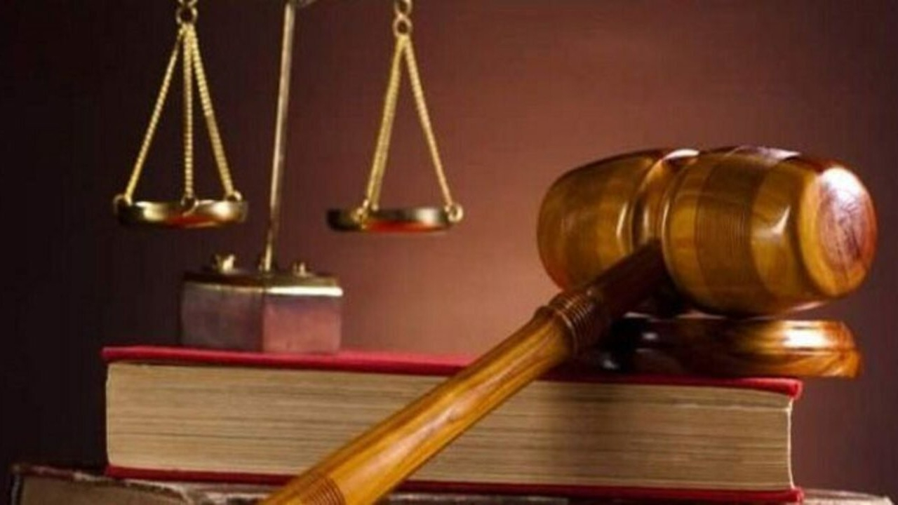 Yargıtay'dan emsal karar: Hile yapan satış müdürü tazminatsız kovuldu