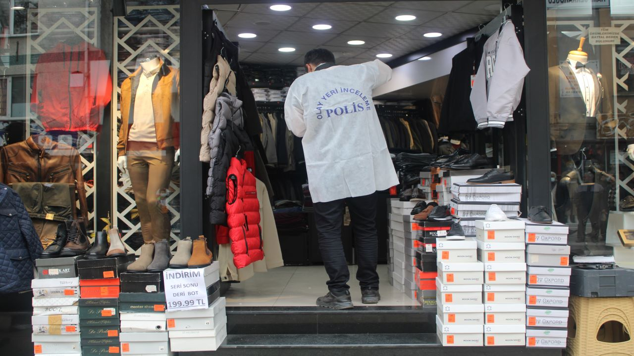 Esnaflar arasında silahlı kavga