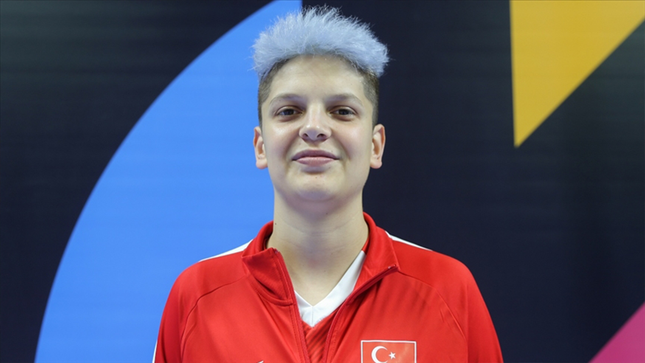 Ebrar Karakurt şov yaptı, spiker çılgına döndü!