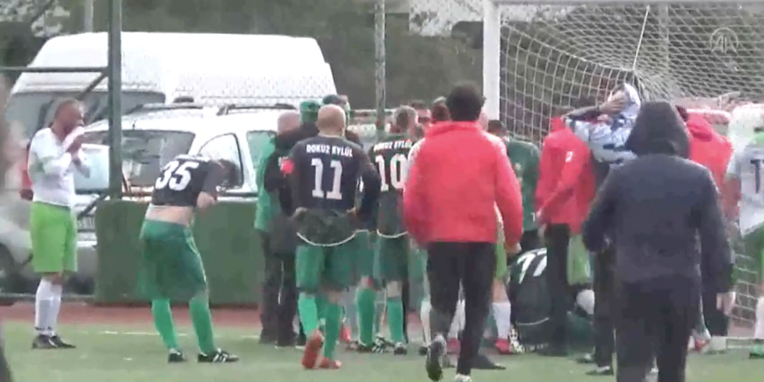Futbol sahasında yasa boğan ölüm: Veteran kaleci kalbine yenik düştü