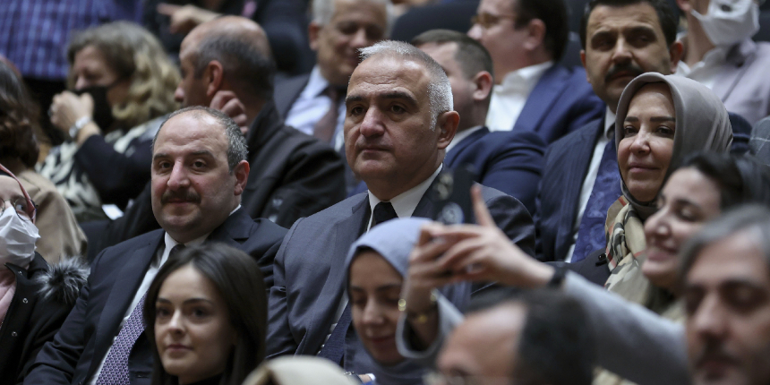 Ramazana özel Nebi Aşkına konseri! Bakan Ersoy ve Bakan Varank da izledi