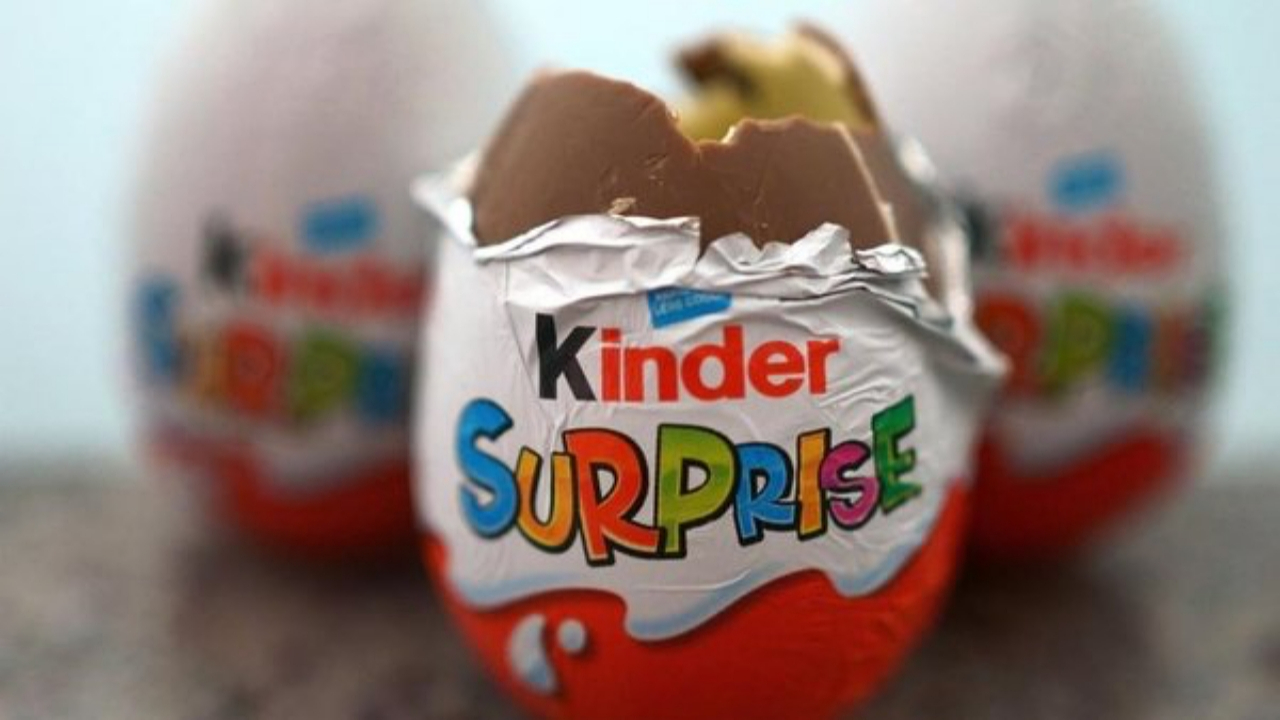 Salmonella vakaları artıyor: İngiltere'de Ferrero çikolataları raflardan tamamen kaldırıldı!