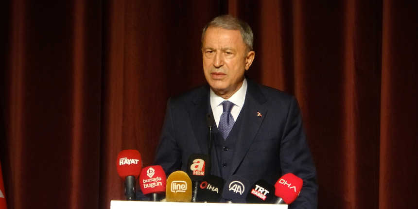 Milli Savunma Bakanı Akar: PKK'lı teröristlerden İsveç yapımı silahlar ele geçirildi