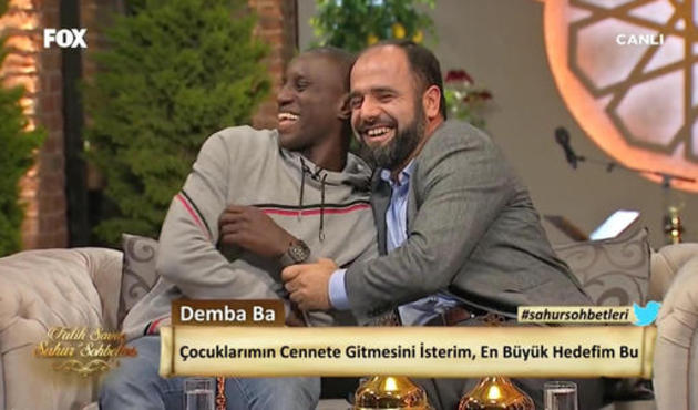 Demba Ba'dan sahur programında transfer açıklaması! / VİDEO