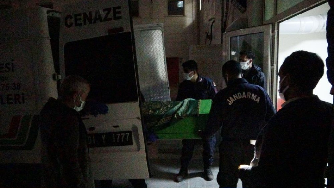 Adana'da ormanlık alanda erkek cesedi bulundu