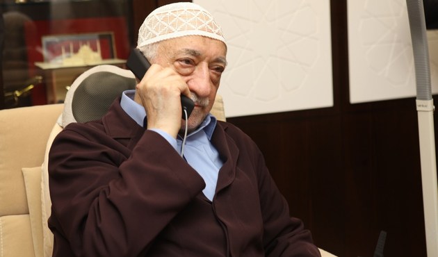 FETÖ elebaşından mahrem imamlarına talimat: Yurtdışına kaçın...