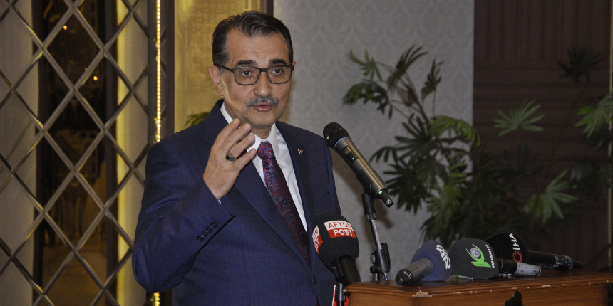 Enerji Bakanı Dönmez'den doğal gaz zammı açıklaması