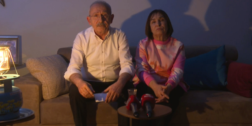 Elektriği kesilen Kılıçdaroğlu gaz lambası ışığında konuştu: Bir hafta karanlıkta kalacağız