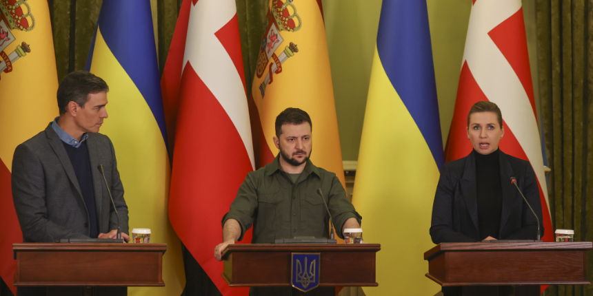 Ukrayna lideri: Önümüzde geleceği belirleyecek zor günler var!