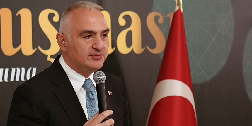 Bakan Ersoy: Türkiye turizm alanında rekorlar kırmaya başladı