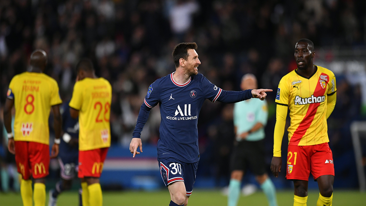 Paris Saint Germain şampiyonluğunu ilan etti!