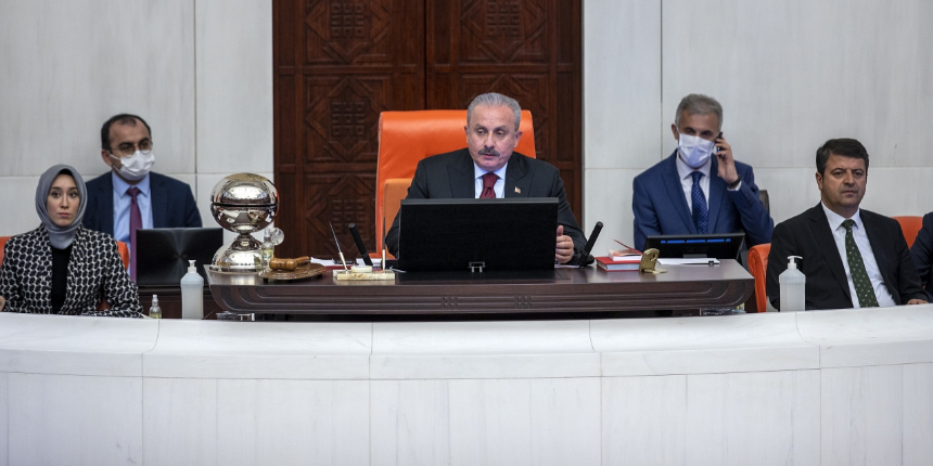Mustafa Şentop Başkanlığı'nda TBMM'de 23 Nisan Özel Oturumu yapıldı