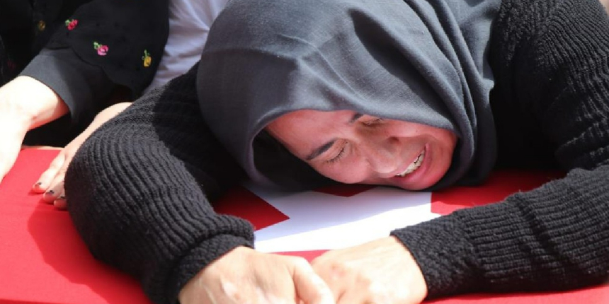 Şehit Teğmen Bekir Can Kerek, son yolculuğuna uğurlandı!