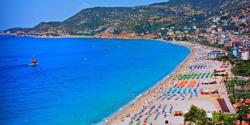 Antalya'ya gelen turist sayısı 1 milyonu geçti!