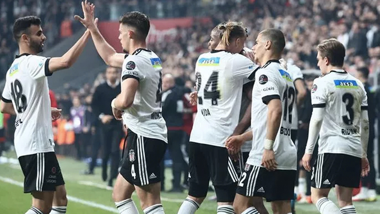 Beşiktaş'tan transfer atağı... 5 futbolcu ile anlaşma sağlandı