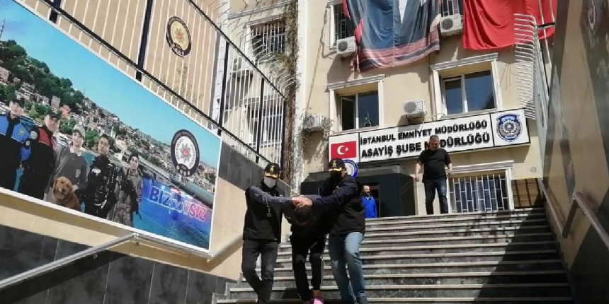 Kafasına cisim atarak polisi şehit etmişti! Tutuklama talebiyle mahkemeye sevk edildi