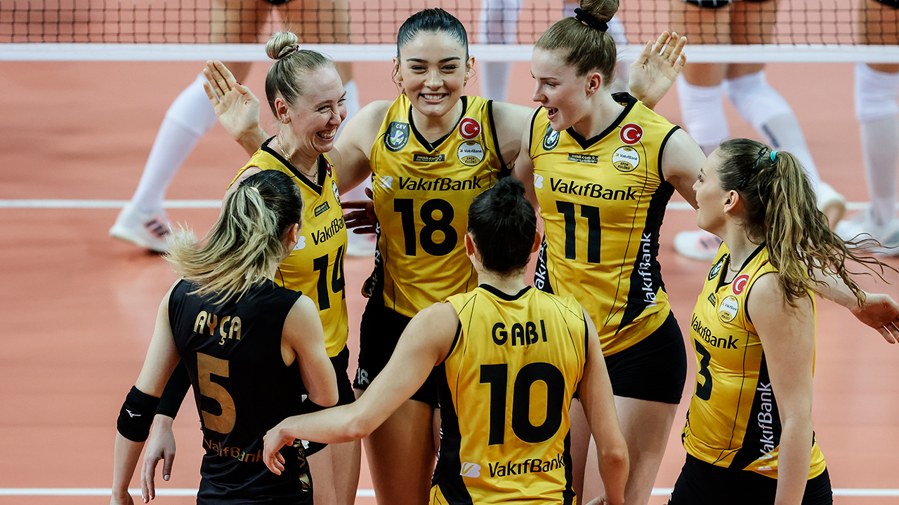 VakıfBank, Sultanlar Ligi’nde finalde