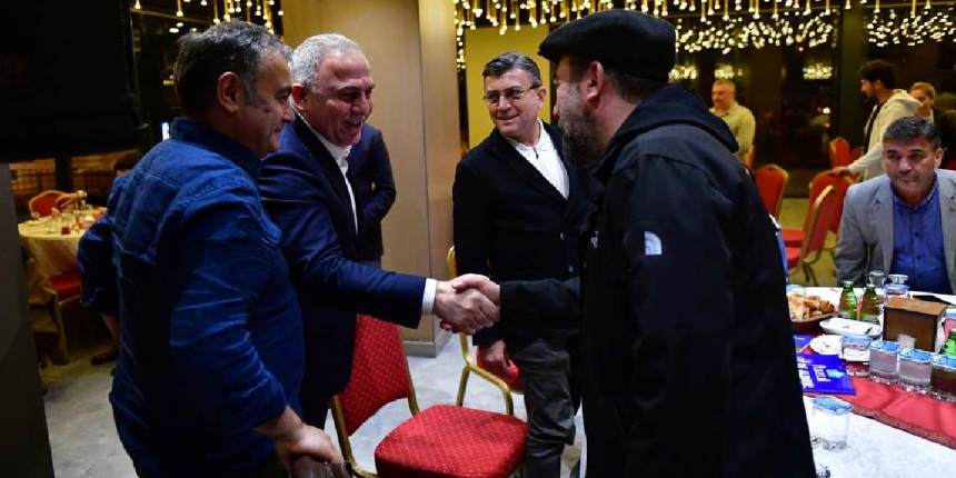 Medya mensupları sahur programında bir araya geldi