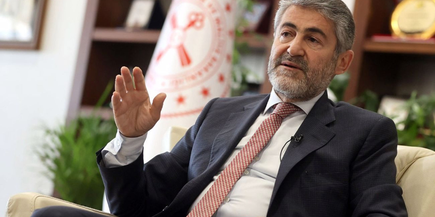 Bakan Nebati: İhracat hedefimize adım adım ilerliyoruz